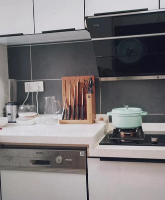 裝修第二套房，最明智的決定，就是沒(méi)有聽(tīng)“專業(yè)人員”的廚房設(shè)計(jì)建議！