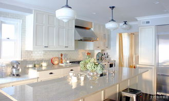 極簡(jiǎn)與功能的融合 專業(yè)解析北歐風(fēng)格大理石臺(tái)面廚房設(shè)計(jì)